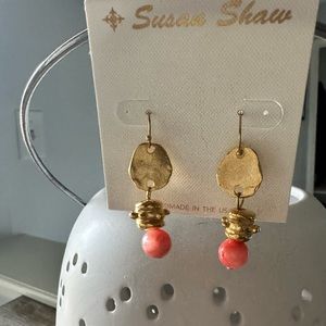 Brand new Susan Shaw Bentley pink coral earrings